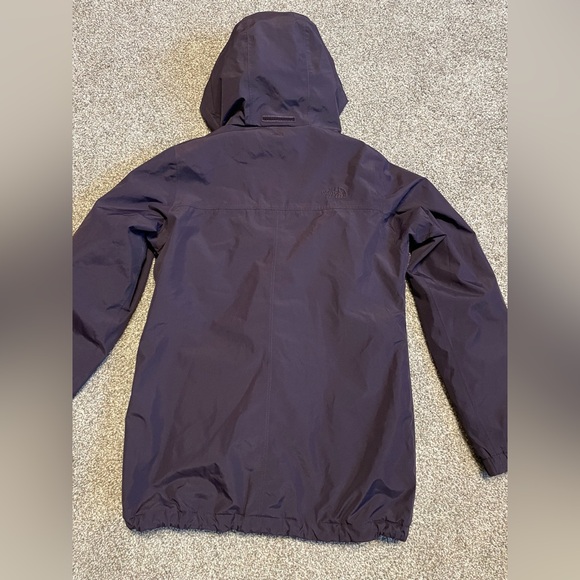 North Face Jacket Size Small - Picture 10 of 10